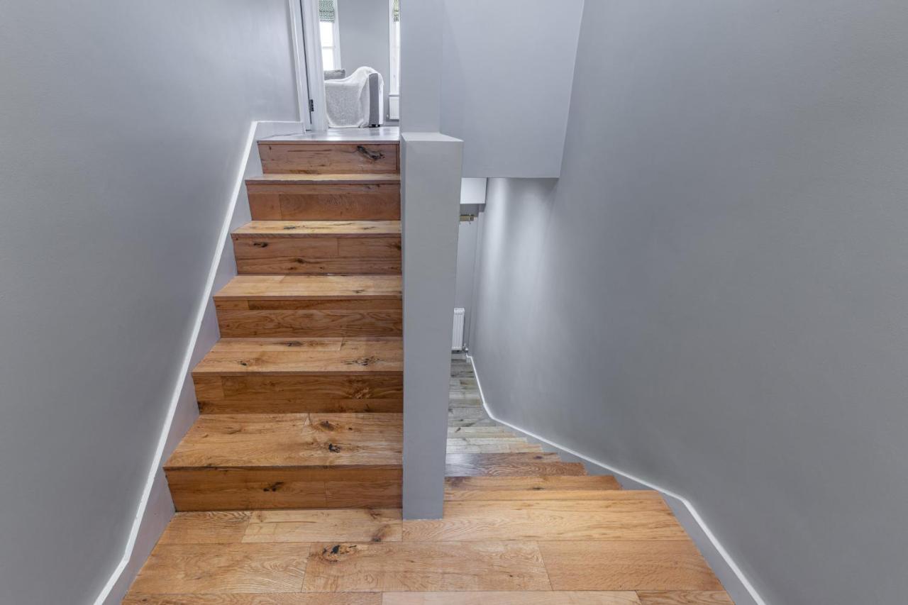 Apartamento Stylish Shepherds Bush Flat Londres Exterior foto